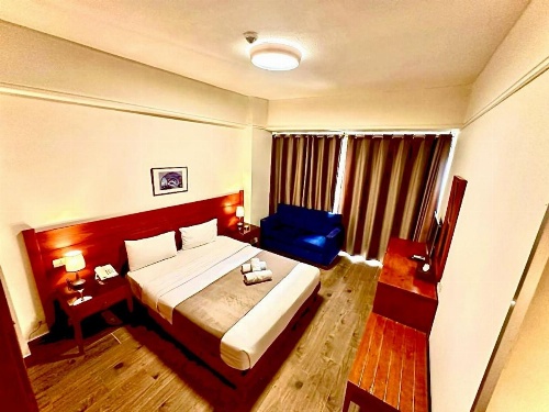 Ceasars Park Hotel image 10