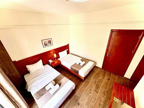 Ceasars Park Hotel image 16